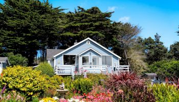 Agate Cove Inn